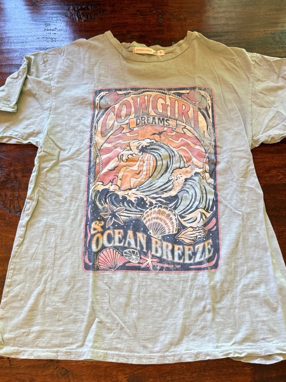 Altar’d State Brand Men’s Light Blue 'Cowgirl Dreams - Ocean Breeze' Graphic Tee